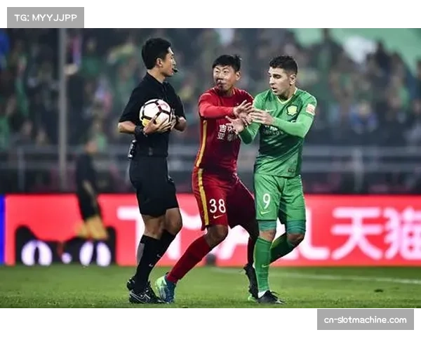 山东战术体系乏善可陈 外援集体迷失暴露进攻端创造力不足